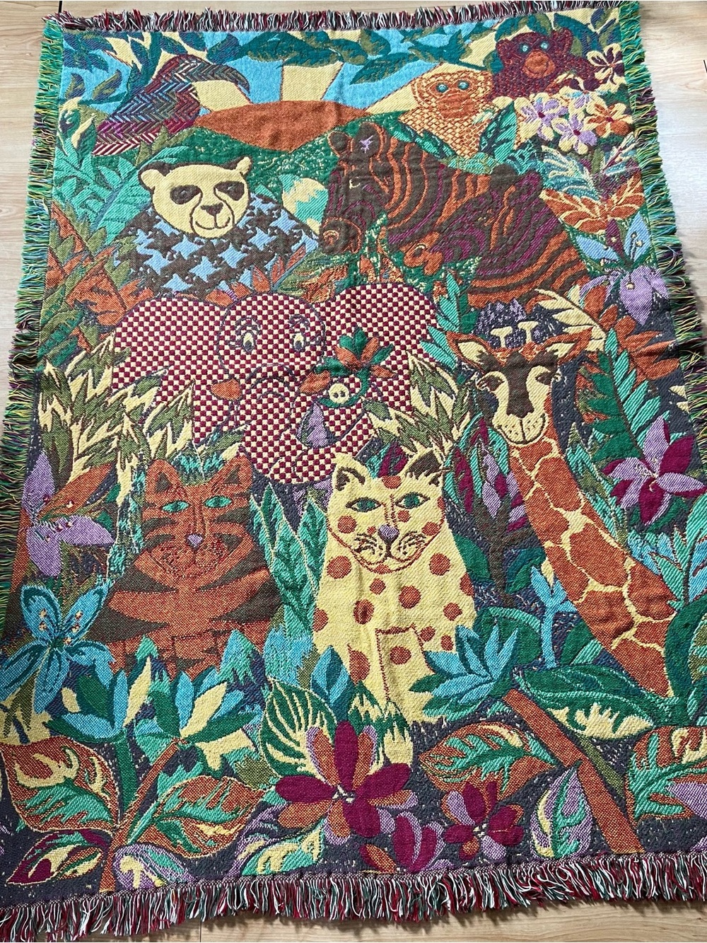 Vintage Jungle Animals Tapestry Throw Blanket 68 x 46.5 Made in USA 100% Cotton